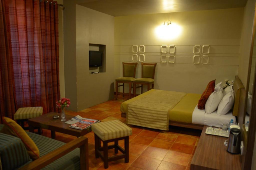 Hotel Chandralok