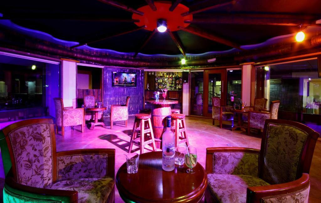 Hotel Biji's Hill Retreat