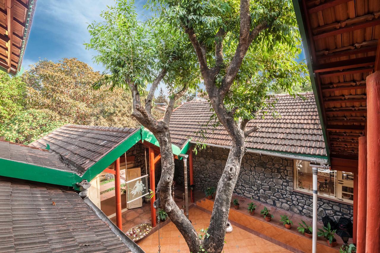 Cosy By Stayvista - A Tranquil Retreat On Cloud 9 Villa