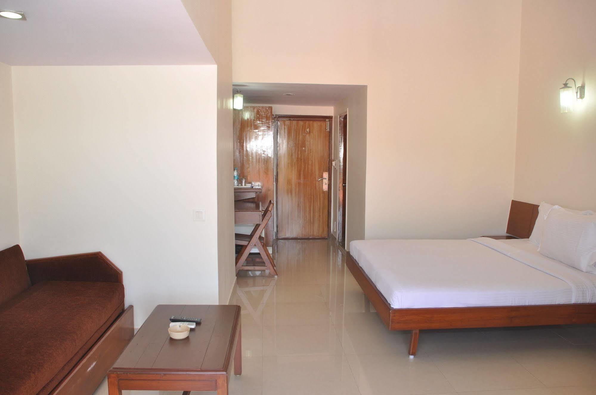 Valvan Village 3*