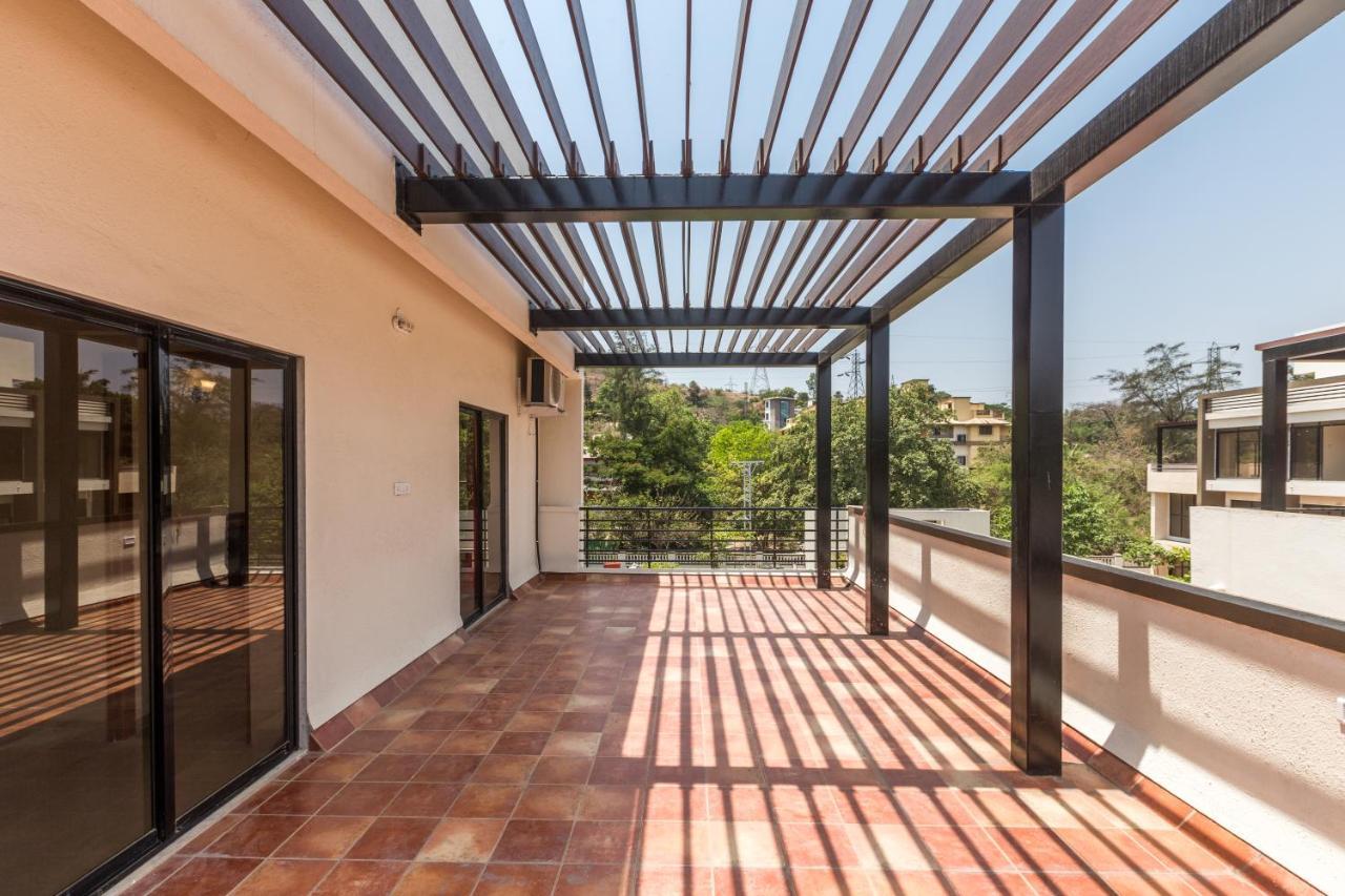 Stayvista's Greenwoods Villa: City-center Retreat With Pool & Games