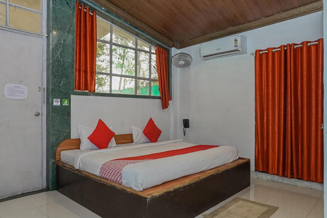 Oyo 15225 Rainbow House