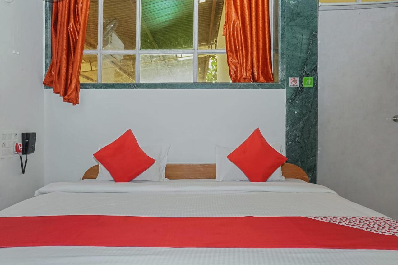 Oyo 15225 Rainbow House