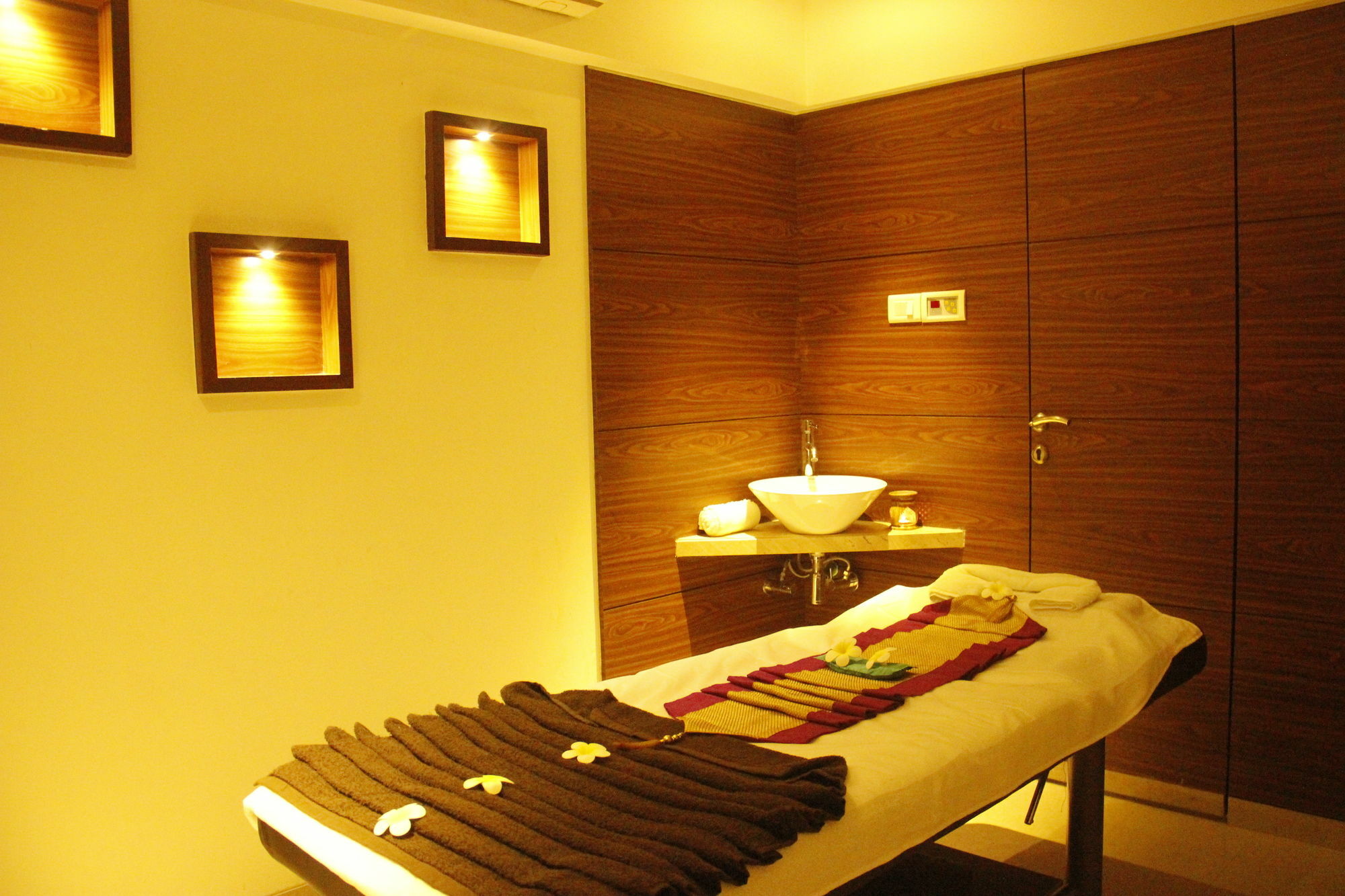 Resort Meritas Picaddle Lonavala