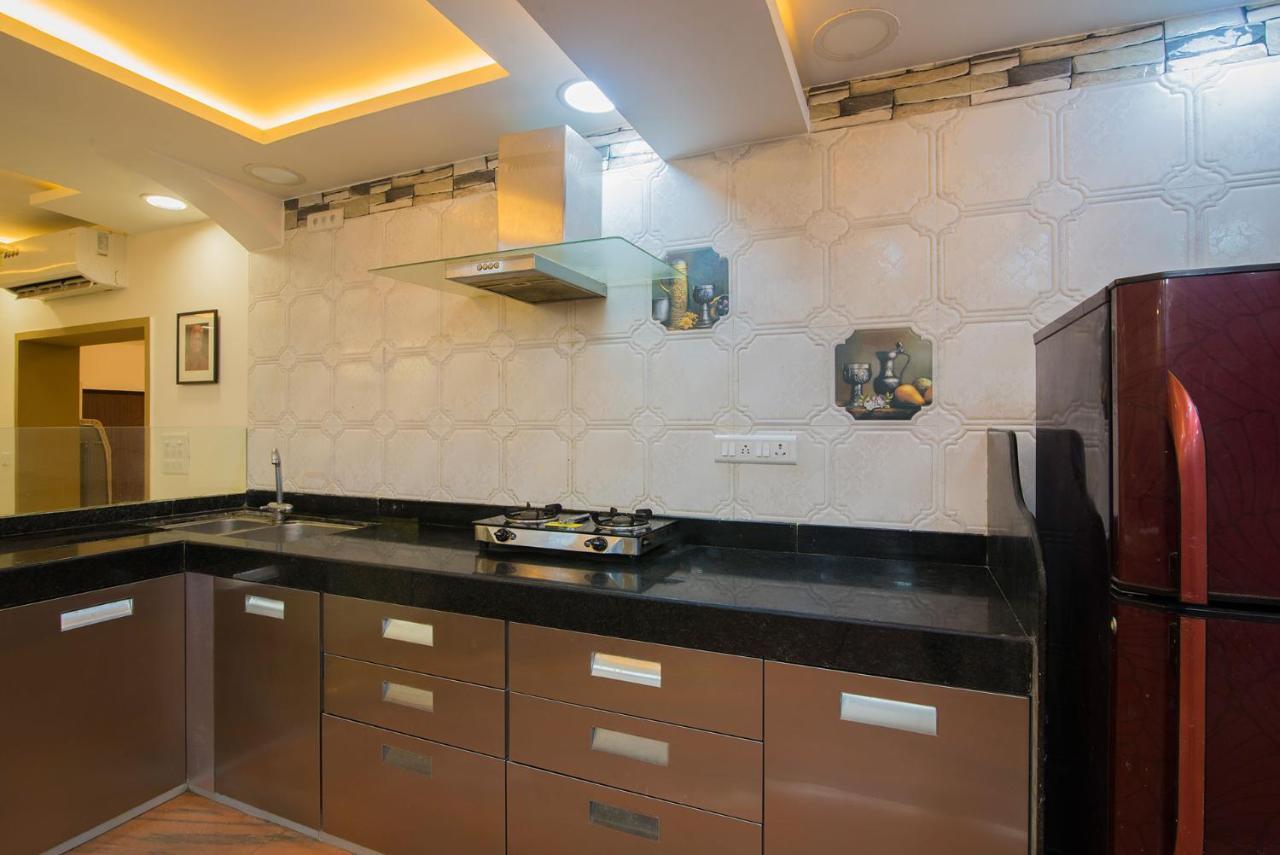 Stayvista's Maximus - City-center With Private Pool, Gazebo, Games & Projector *
