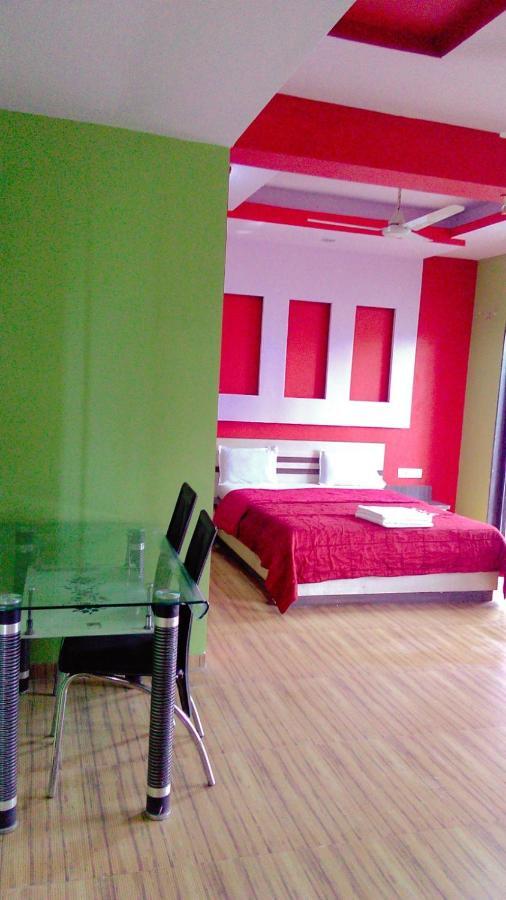 Hotel Homes 2*
