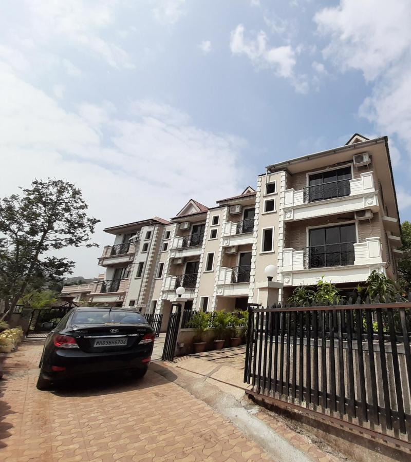 Saj * Lonavala